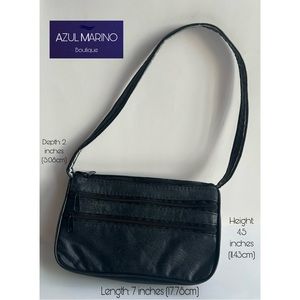 Black Minimalist Bag • Bolso minimalista color negro •